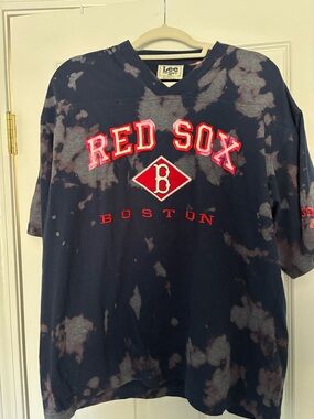 Lee Navy and Red Boston Red Sox Graphic Shirt